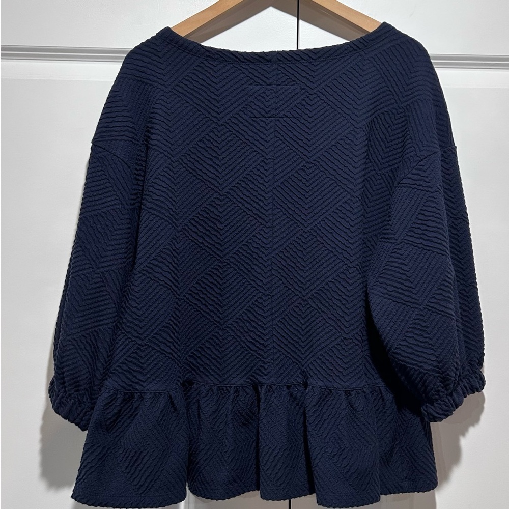 Maeve Womens Navy Blue Thick Embossed Peplum 3/4 Sleeve
Scoop Neck Top Size M - Picture 3 of 9